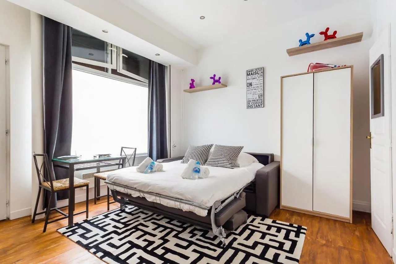 Magnifique Studio II Saint Fargeau Apartment Paris